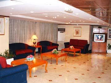 دبي London Crown 2 Hotel Apartments المظهر الخارجي الصورة